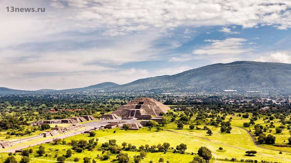 В Мексике нашли одну из самых огромных пирамид
