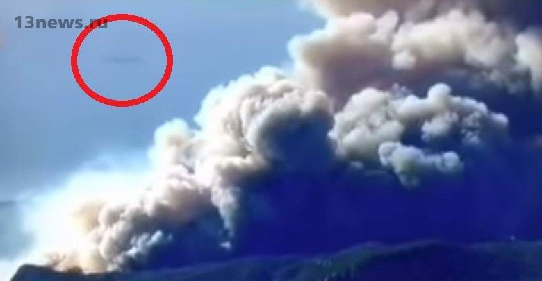 Во время пожара в Калифорнии сняли на видео НЛО