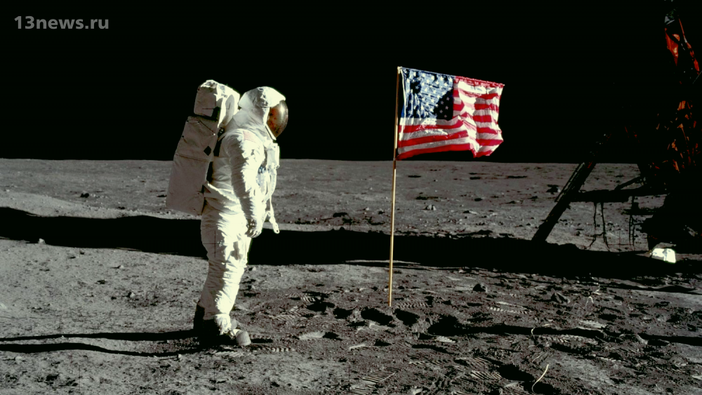 Астроном объяснил, почему на снимках миссии Аполлон 11 не видно звезд