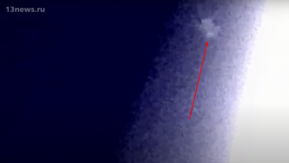 В Солнце влетел неизвестный объект: астроному удалось запечатлеть этот момент на видео