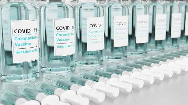 Опрос родителей детей, больных раком, показал, что почти треть сомневается в вакцине от COVID-19