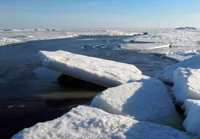 Исследование: реки ускоряют таяние арктических льдов с пугающей скоростью