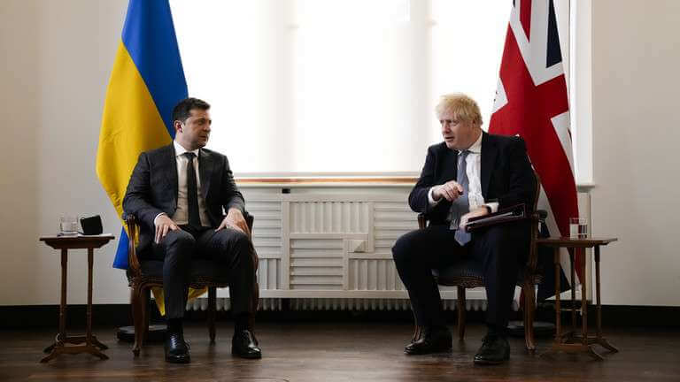 Борис Джонсон призвал западные страны встать на сторону Киева и поддержать санкции против Москвы
