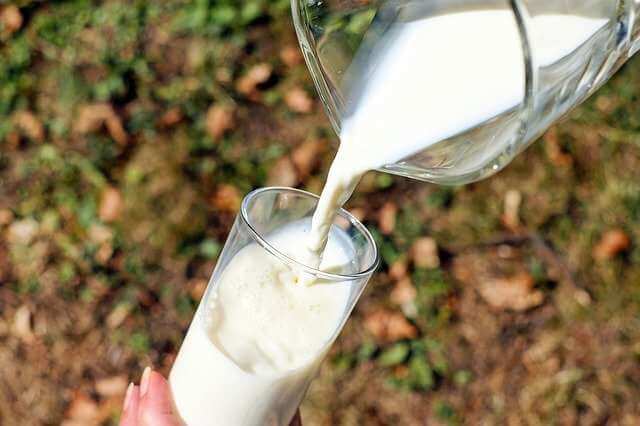Употребление молока может усугубить симптомы рассеянного склероза
