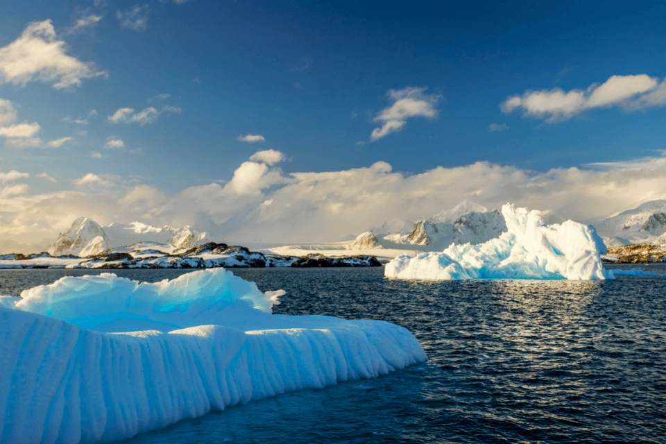 Антарктические ледники тают самыми высокими темпами за 5500 лет
