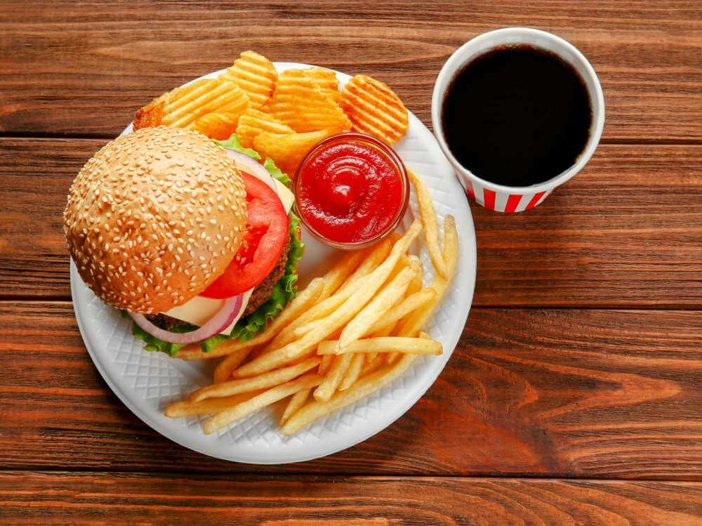 Плохое питание может повредить наши кровеносные сосуды