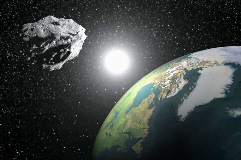 Гигантский астероид пролетел мимо Земли на прошлой неделе, избежав обнаружения