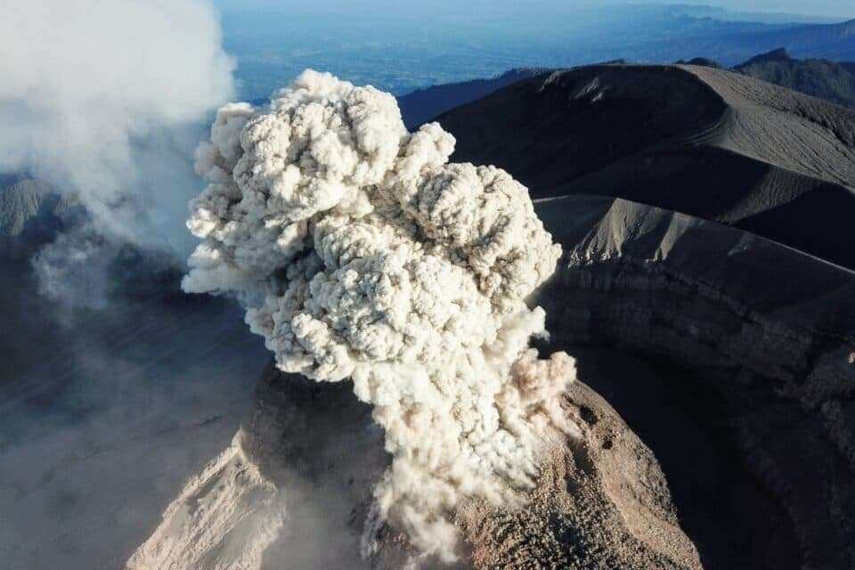 Новое исследование улучшает прогнозы извержений вулканов